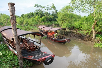 Can Tho - Long Xuyen - Chau Doc 